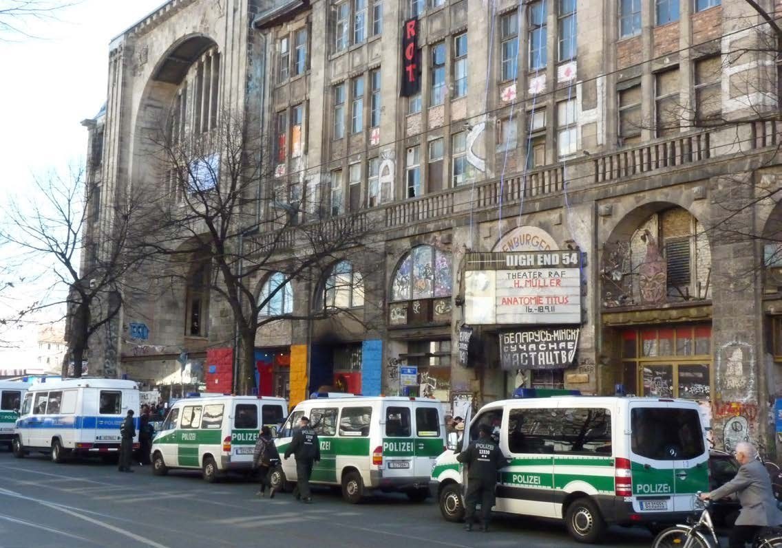 Kunsthaus Tacheles – Fotografie aus dem Katalog, Seite 144