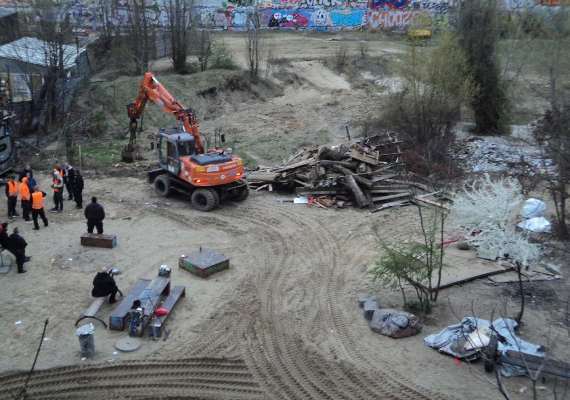 Kunsthaus Tacheles – Fotografie aus dem Katalog, Seite 148